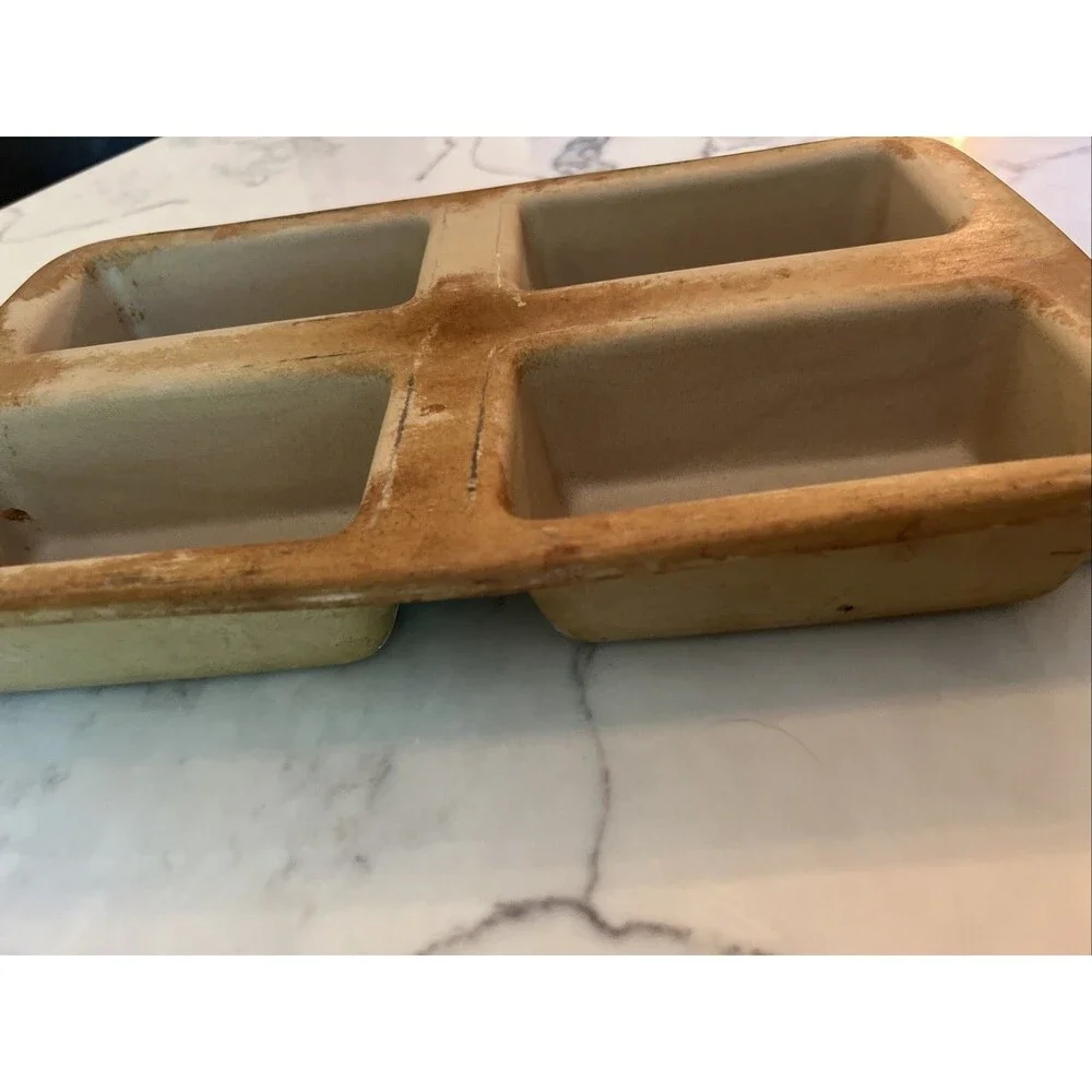 Pampered Chef Mini Loaf Stoneware Bread Pan Family Heritage Classics Collection